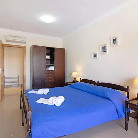 Apartament Yara T1 *